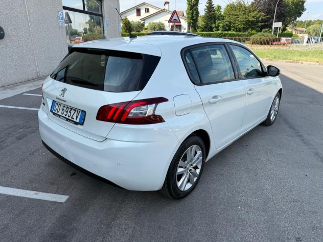 Peugeot 308 Berlina 1.5 130 Cv Bianco perla - Foto 4