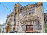Casa indipendente di 301 m² con più di 5 locali in vendita a Pulsano