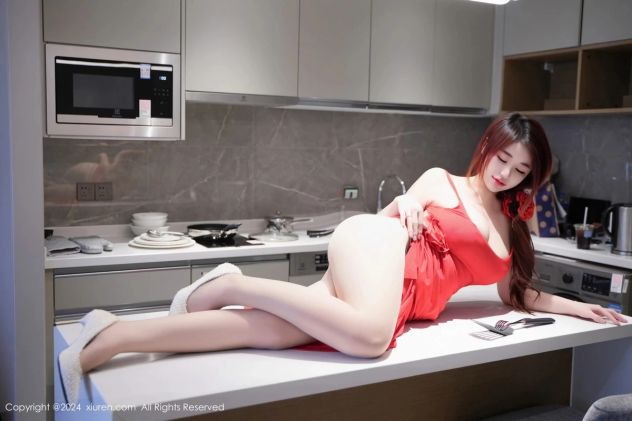392102•6017/nuova ragazza massaggi romantico CORPO SU CORPO - Foto 4 Tel:3921026017