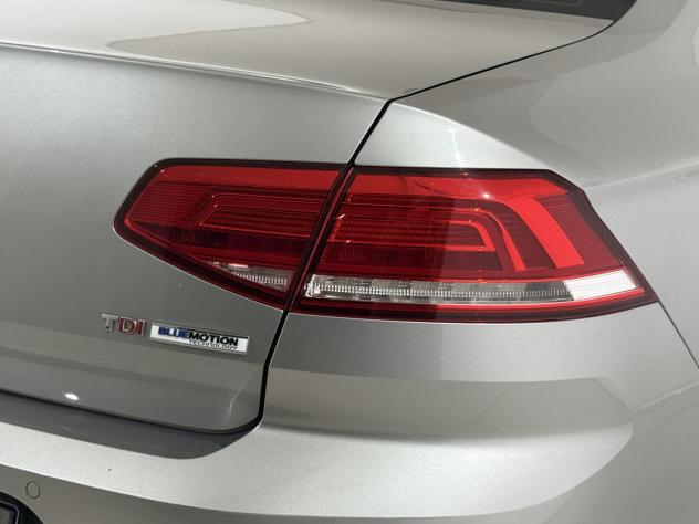 Volkswagen Passat 1.6 TDI 88kW Business BMT DSG - Foto 9