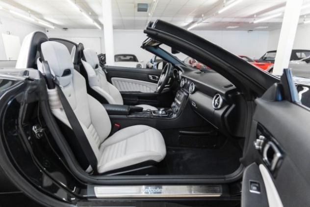 MERCEDES-BENZ SLC 300 AMG line / Designo rif. 21092898 - Foto 6