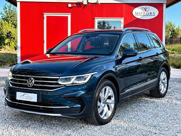 Volkswagen Tiguan 2.0 TDI 150 CV SCR DSG Elegance Sport - Foto 4