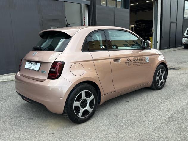 FIAT 500 500e 3+1 42 kWh Passion - Foto 7