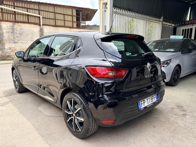 RENAULT CLIO 1.5 DCI 75CV 2018 - Foto 4