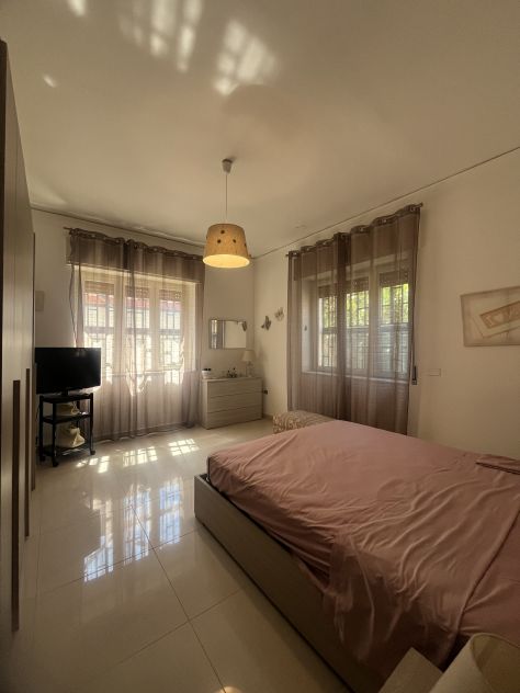 RIF. 526 FRONTE VILLAGGIO COPPOLA - APPARTAMENTO ARREDATO - Foto 4