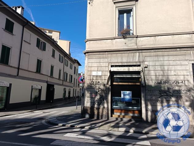 negozio angolare tre vetrine - Foto 4