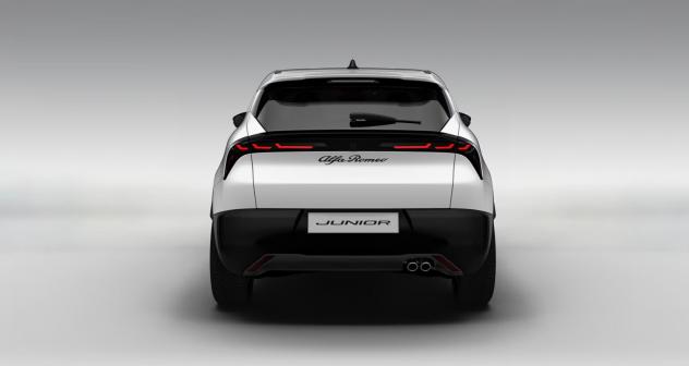 ALFA ROMEO Junior Junior 1.2 145 CV Hybrid eDCT6 - Foto 5