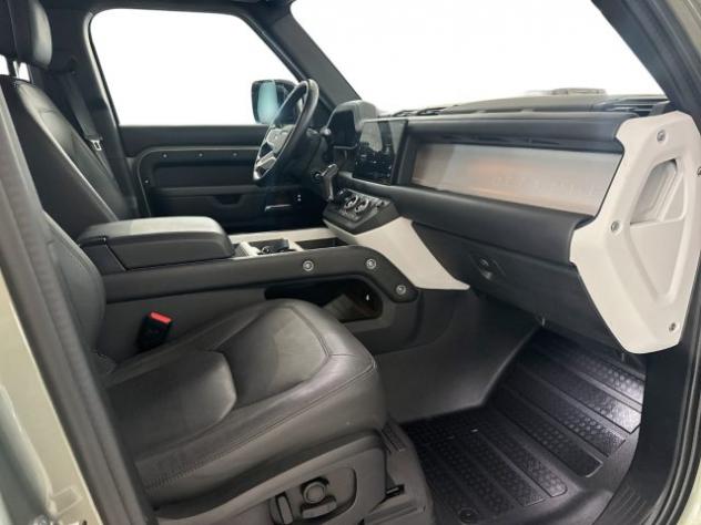 LAND ROVER Defender 110 3.0D I6 200 CV AWD Auto X-Dynamic SE IVA ESPOS rif. 23962570 - Foto 3