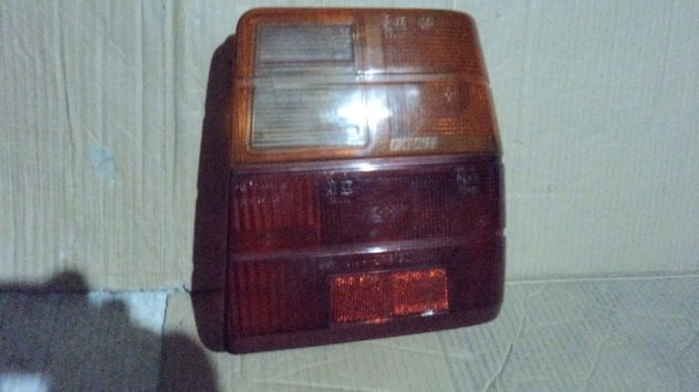 Fiat UNO Turbodiesel anni 80-plastica fanale posteriore destro - Foto 4