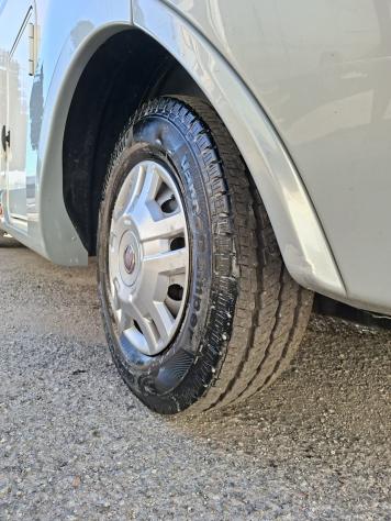 MOTORHOME RAPIDO DUCATO BASCULANTE LETTI GEMELLI GARAGE SEMIDINETTE CLIMATIZZATORE CAMPER CAMPEGGIO USATI GENERALI 1449 - Foto 6