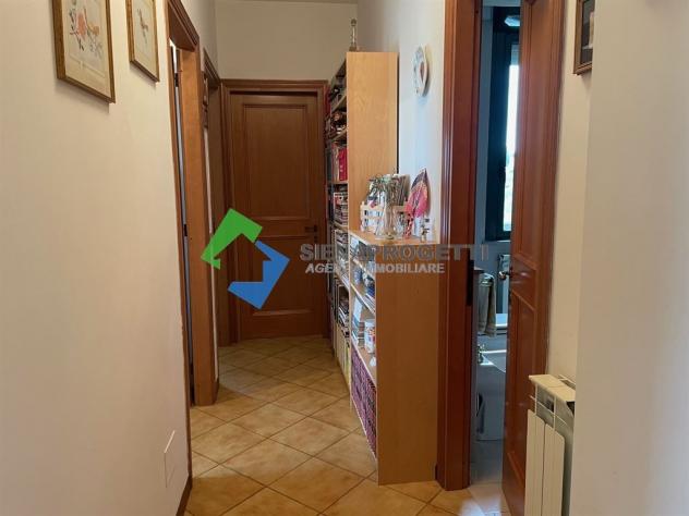 Appartamento a San Miniato con tre camere, due bagni, posto auto in garage e cantina. - Foto 4