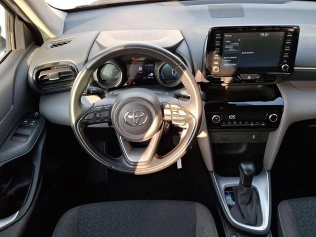 TOYOTA Yaris Cross 1.5 Hybrid 5p. E-CVT Active rif. 23719408 - Foto 8