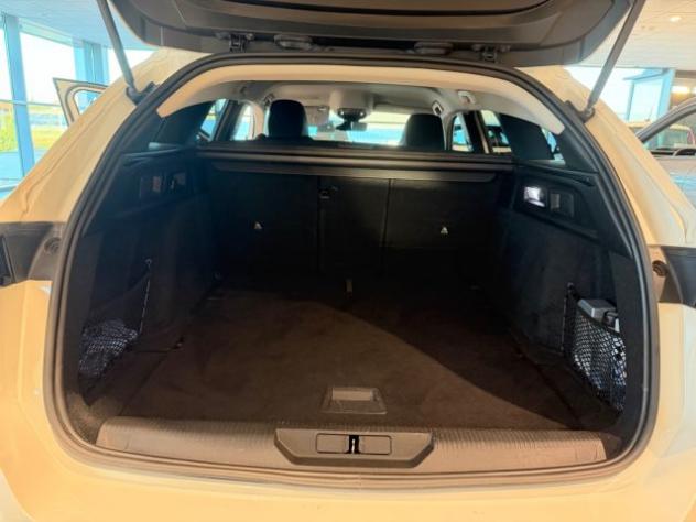 PEUGEOT 308 BlueHDi 130 S&S EAT8 SW Allure Pack rif. 24158932 - Foto 8
