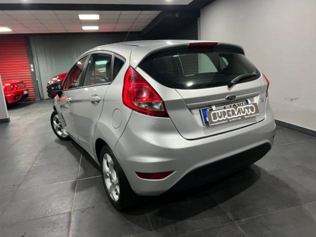 FORD Fiesta 1.4 TDCi 70CV 5 porte Titanium rif. 23251288 - Foto 3