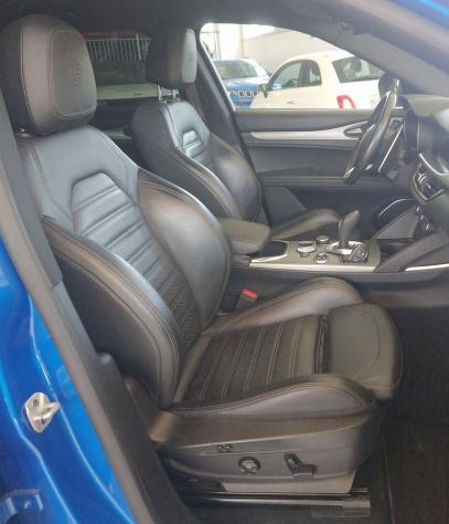 Alfa Romeo Stelvio Stelvio 2.2 t Veloce Q4 210cv auto - Foto 8