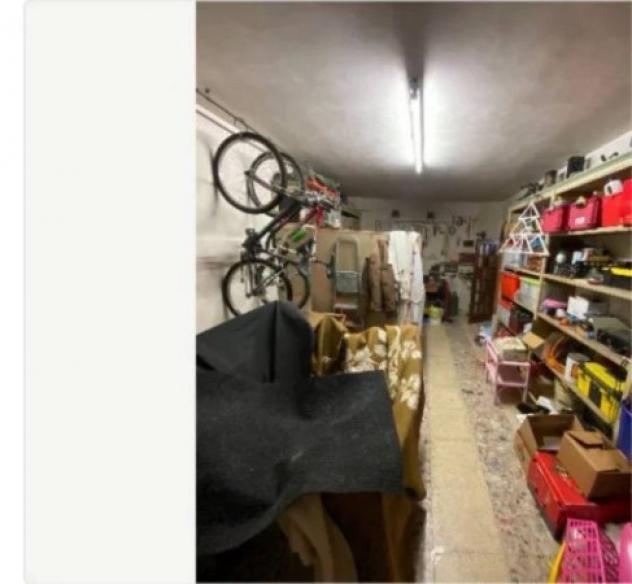 Immobile in asta di 399 m², box auto in vendita a Tolentino - Foto 4