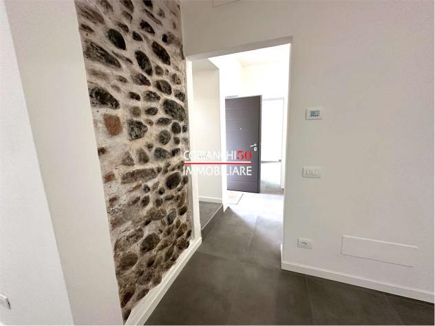 V000768 - INTRA, VILLA CON CORTILE IN CLASSE A2 - Foto 11