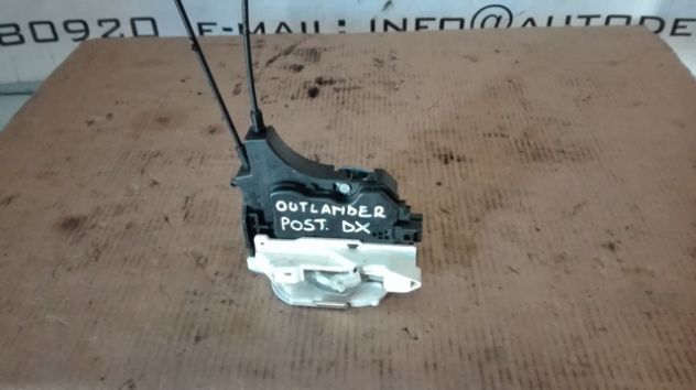 Chiusura centralizzata posteriore DX Mitsubishi Outlander del 2010