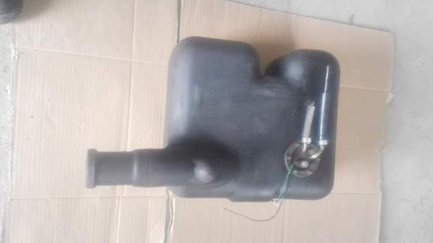 Serbatoio Gasolio con galleggiante Motocarro Ape Max Diesel - Foto 3