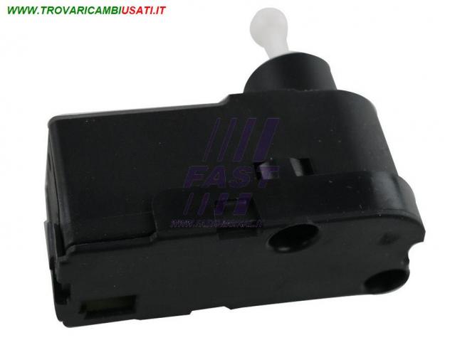 MOTORINO REGOLAZIONE FARI IVECO DAILY 00 SX/DX 3-PIN FT86428