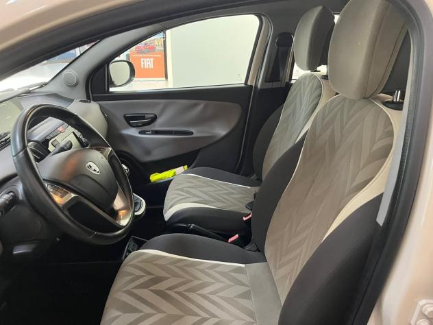 Lancia Ypsilon Ypsilon 1.2 Gold Gpl 69cv my16 - Foto 10