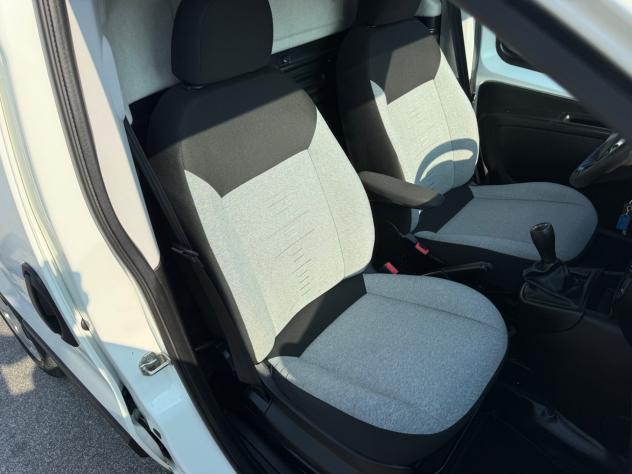 Fiat Fiorino 1.3 MJT 95 CV Cargo - Foto 10