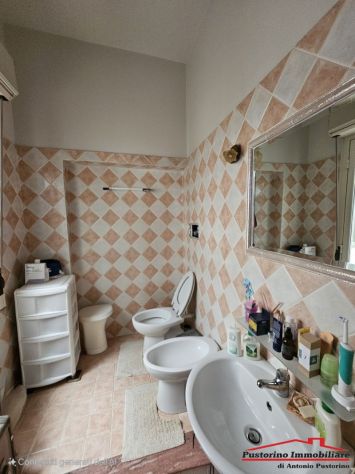 Reggio Campi - Casa indipendente su 2 livelli con terrazza,giardino e dependance - Foto 8