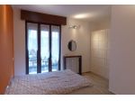 Stanza singola con bagno privato - Fermata METRO BLU M4 a 200mt.