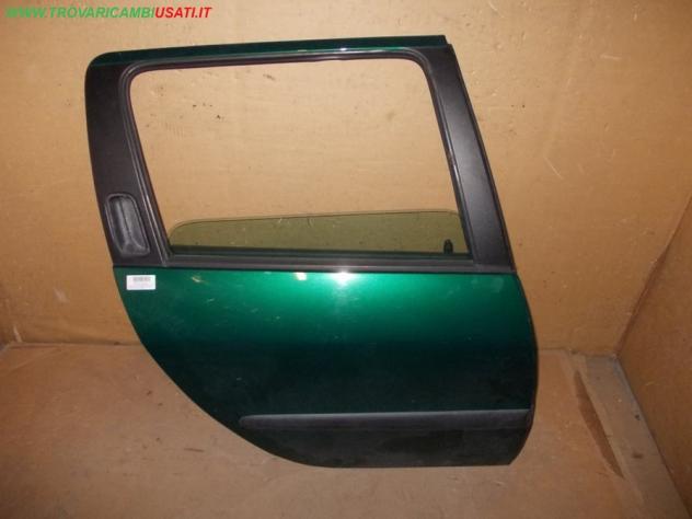 PORTA POST.D. VERDE MET SW PEUGEOT 206 (T1) SW Carrozzeria Lamierati esterni Porte Porta post. dx. PEUGEOT - 206 SW - 01-07-2002 - 01-10-2008