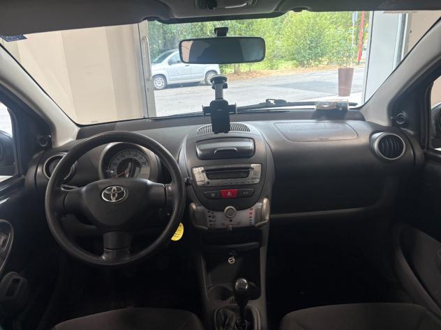 Toyota Aygo 1.0 12V VVT-i 5 porte Deep Ocean Connect - Foto 9