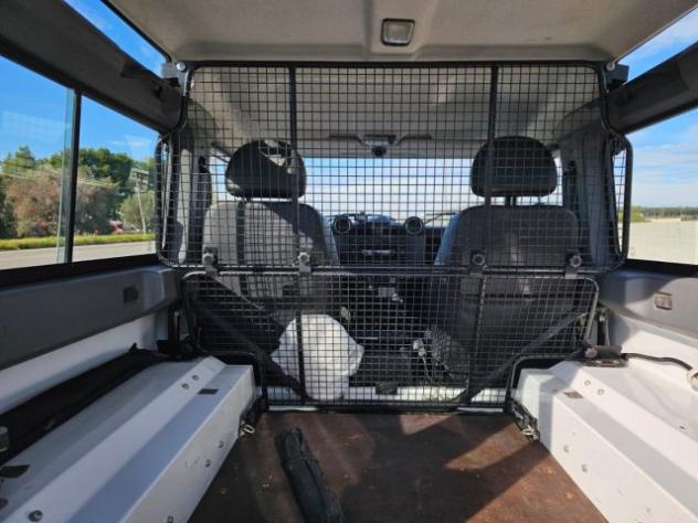 LAND ROVER Defender 90 2.2 TD4 Station Wagon N1 rif. 23997441 - Foto 9