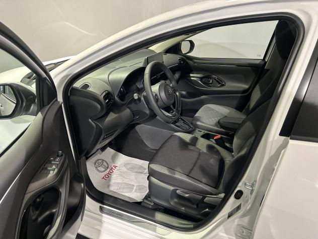 Toyota Yaris 1.5 Hybrid 5 porte Trend KM 0 AREA C FREE KM 0 - Foto 9