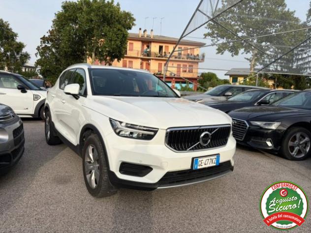 VOLVO XC40 T2 Geartronic Momentum rif. 24051306 - Foto 2