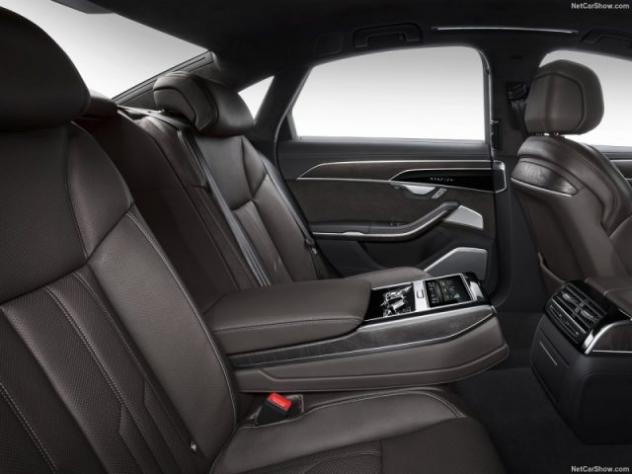 AUDI A8 L 60 TFSI e 3.0 quattro tiptronic rif. 23255820 - Foto 6