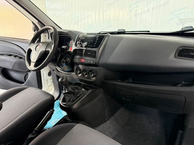 Fiat Doblò 1.6 Mjet Autocarro N1 5 posti - Foto 8