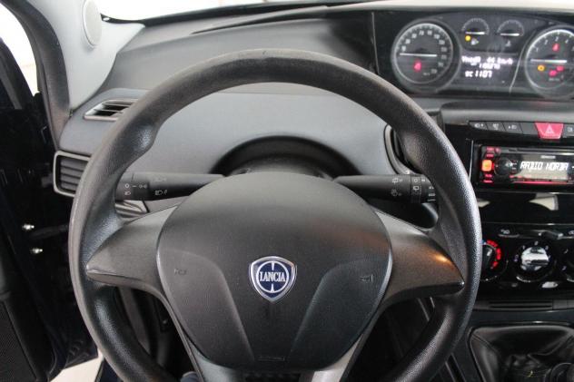 LANCIA - Ypsilon - 1.2 69 CV 5p. Silver - Foto 8