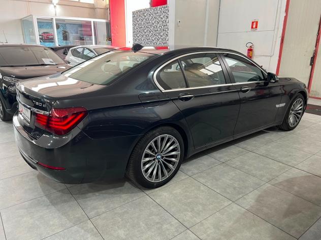 Bmw 730d Futura 258 cv 2014 - Foto 9