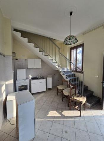 Porzione di casa indipendente con box e rustico su due livelli - Foto 3
