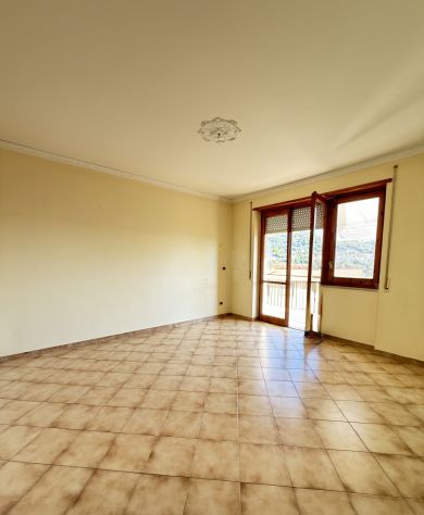 APPARTAMENTO PANORAMICO CON BOX AUTO A MATIERNO - Foto 9