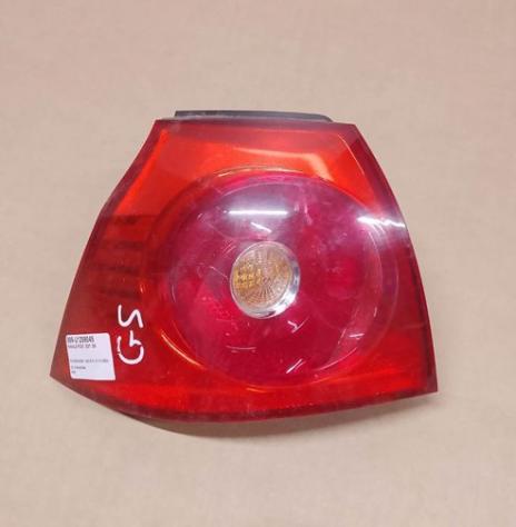 FANALE POST. EST. SX 999-U1298045 Parti elettriche  Fanaleria  Fanali  Fanale post. sx. VOLKSWAGEN - GOLF 5 - 01-11-2003 - 01-11-2008