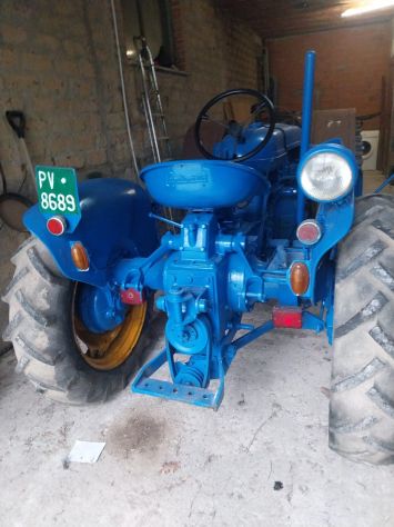 TRATTORE D'EPOCA LANDINETTA 20 CAVALLI DEL 1956 - Foto 10