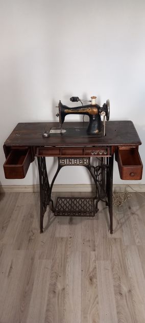 Macchina per cucire Singer anno 1925 - Foto 2