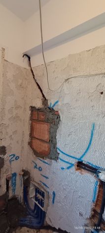 RIFACIMENTO BAGNO - Foto 3