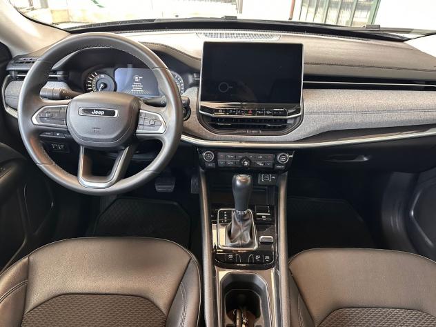 Jeep Compass 1.3 turbo t4 phev Longitude 4xe auto - Foto 13