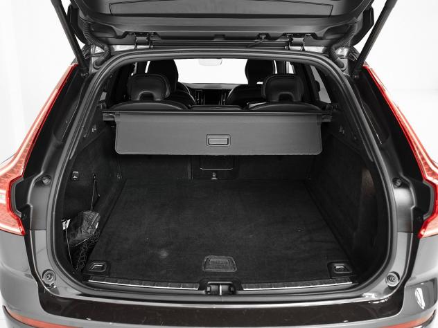Volvo XC60 B4 D automatico Plus Dark - Foto 6