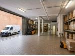 magazzino con autorimessa