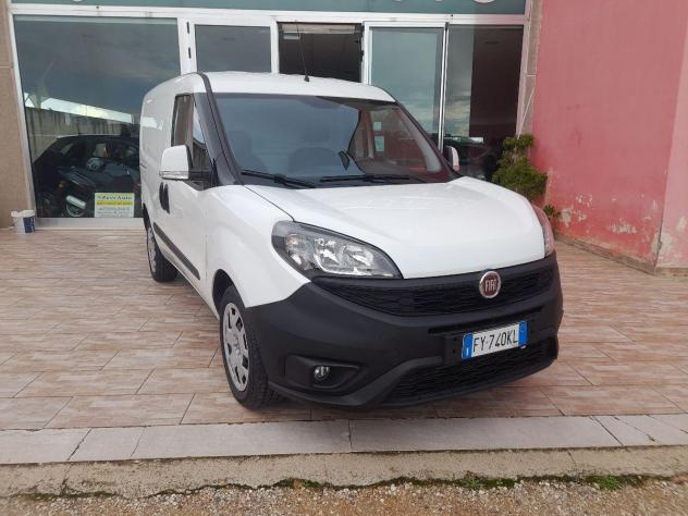 FIAT - Doblò - 1.4 T-Jet Natural Power Lounge - Foto 3