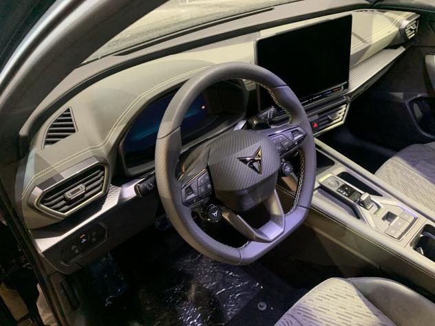 CUPRA Formentor 1.5 e-HYBRID 150CV Tribe Edition DSG Intelligent Drive Pack - Foto 7