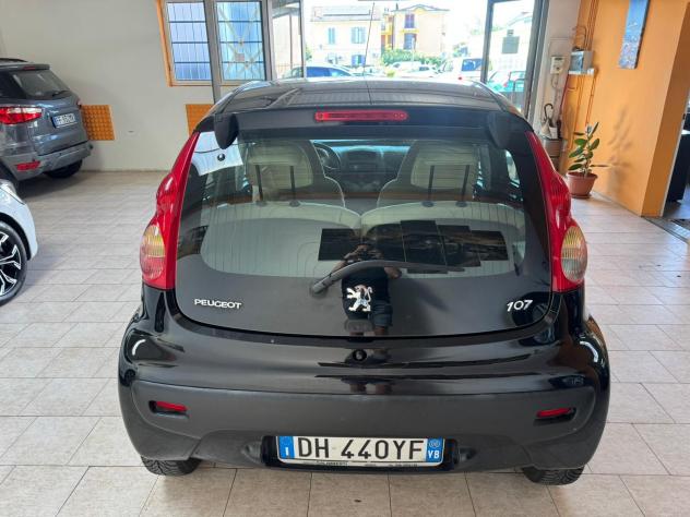 Peugeot 107 1.0 68CV 5p. Plaisir 2Tronic - Foto 7