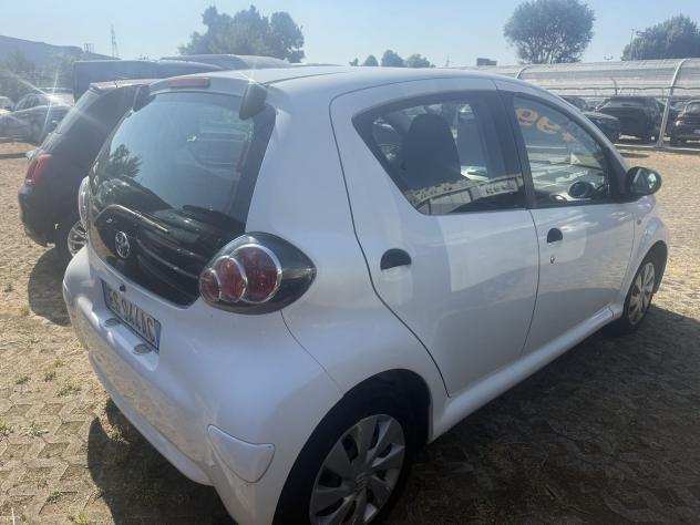Toyota Aygo 1.0 VVT-i Active Connect - Foto 4
